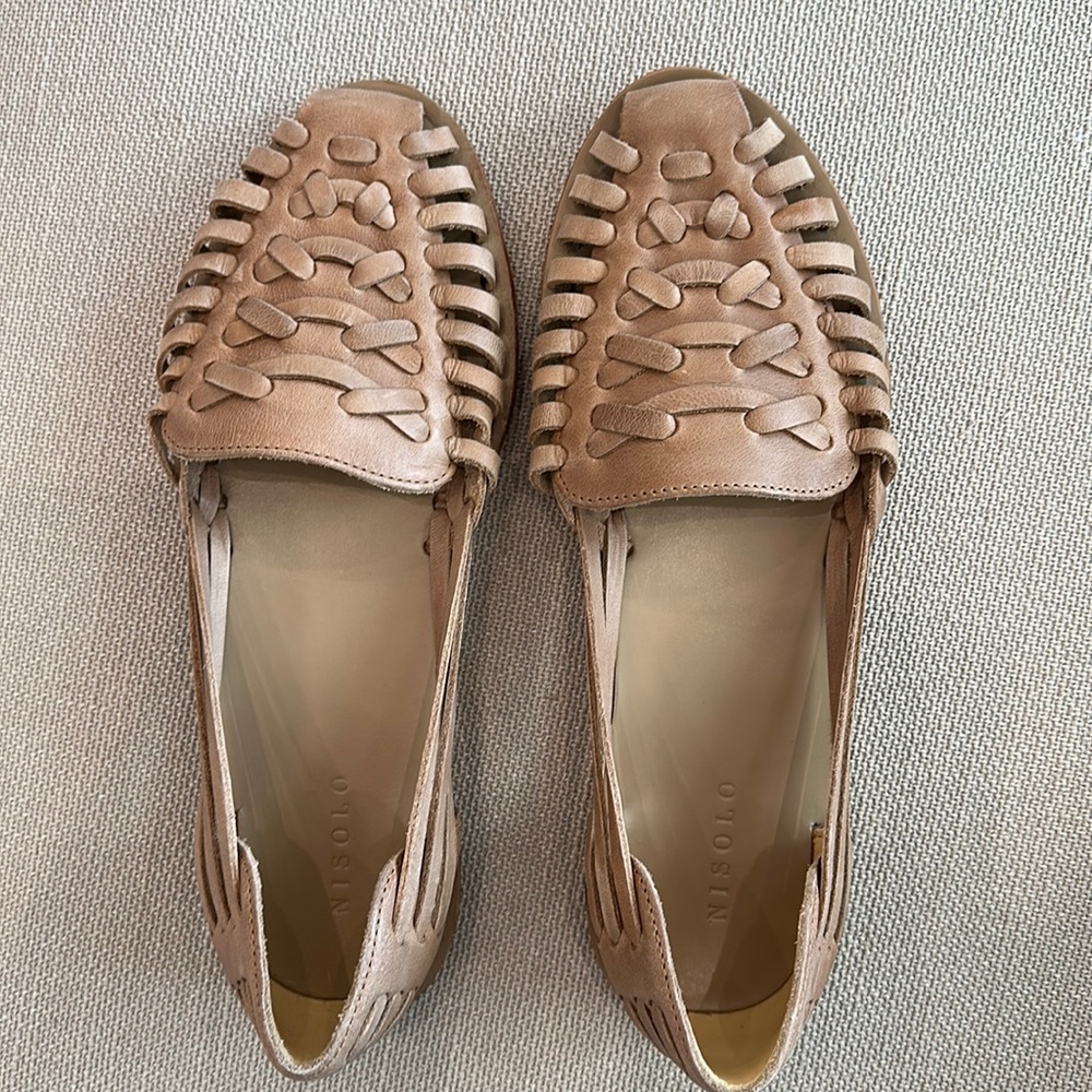 Nisolo Slip on flats